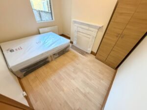 N17 0HX - Disponível imediato - Casal £230