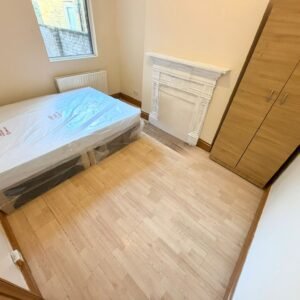 N17 0HX - Disponível imediato - Casal £230