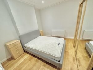 N17 0BH - Disponível imediato - Casal £250