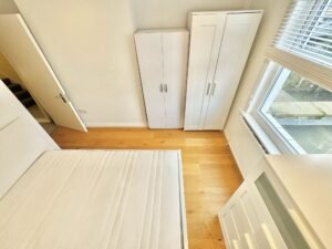 N17 0BH - Disponível 25/02 Quarta - Casal £230  1 pessoa £200