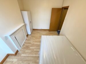 N17 0HX - Disponível imediato - Casal £230