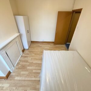 N17 0HX - Disponível imediato - Casal £230