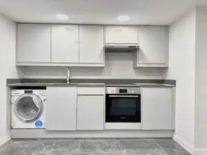FLAT DISPONÍVEL 01/05 - E10 7HA - Leyton - £2,100 mensal